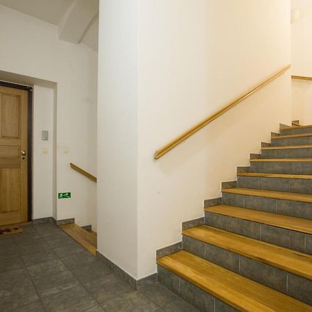 Elegant Apartment With Free Garage In The Center Of Prague Exterior photo